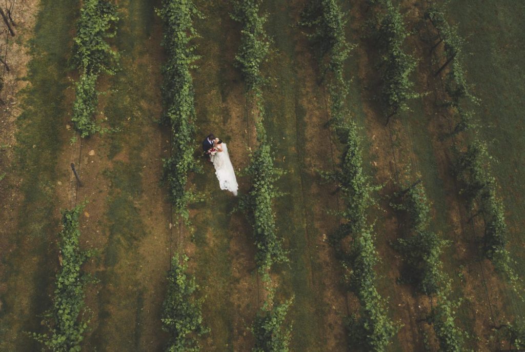 aerial drone photography of bride and groom at glengariff estates brisbane hinterland dayboro