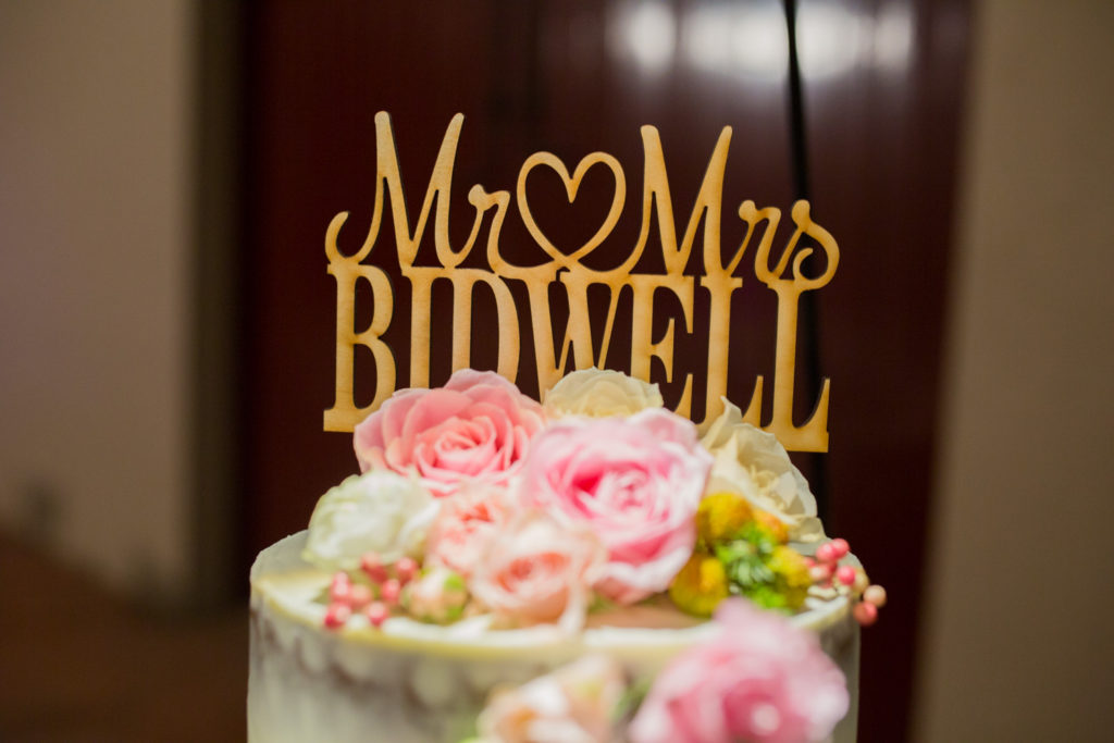 best ever wedding cake at flaxton gardens sunshine coast hinterland